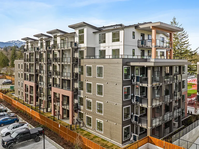 45511 Campus Dr — Photo 8