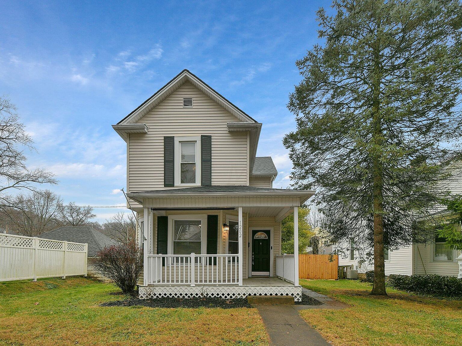 1202 N Columbus St, Lancaster, OH 43130 Zillow
