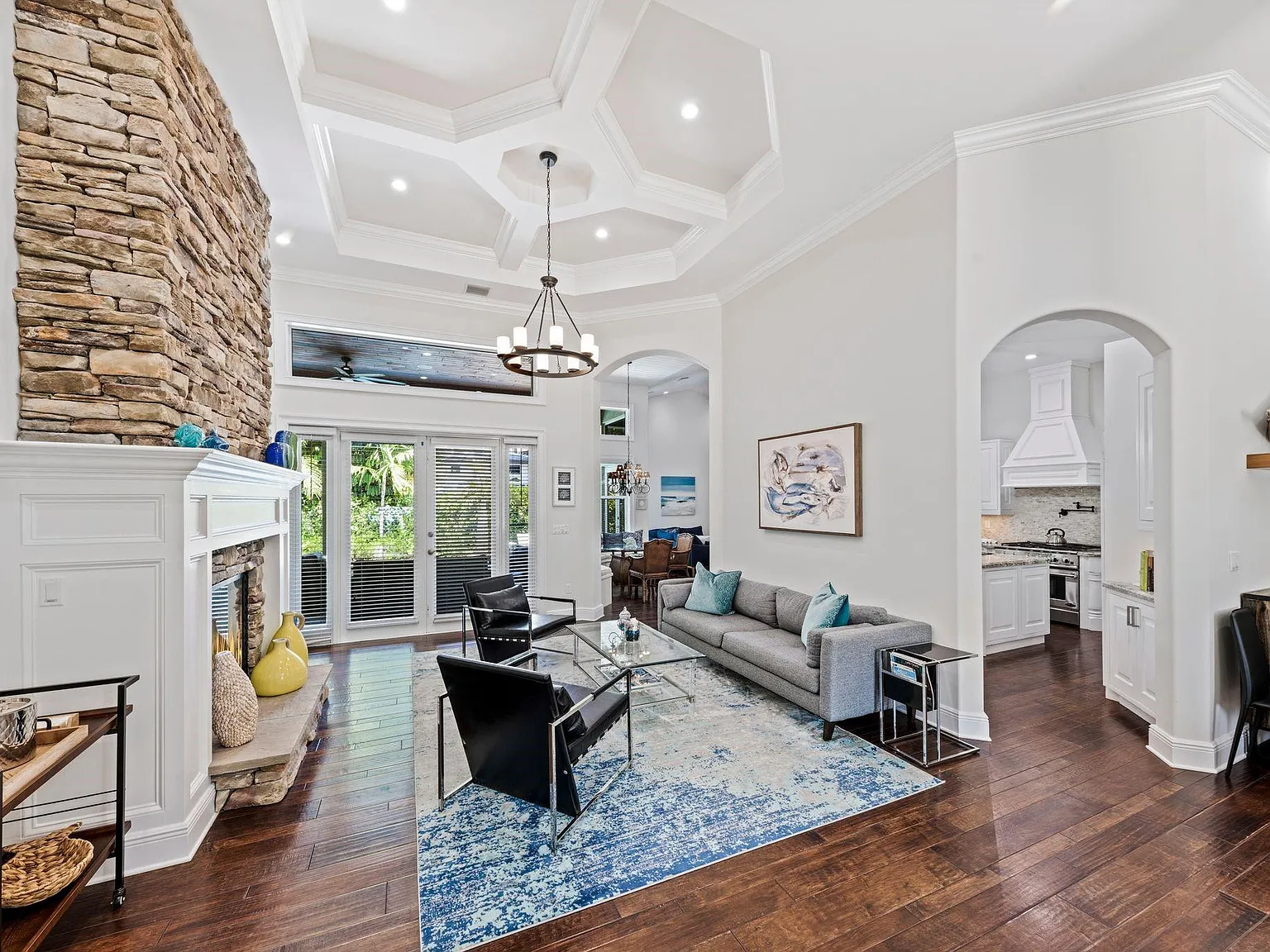 5 bed, 3.0 bath, 3864 sqft, $44,950 — Photo 4