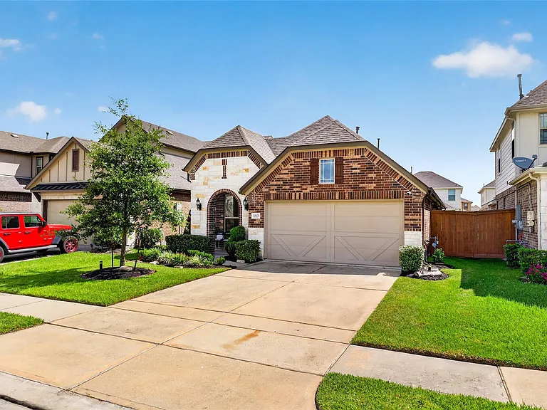 12823 Silverbank Run Dr — Photo 3