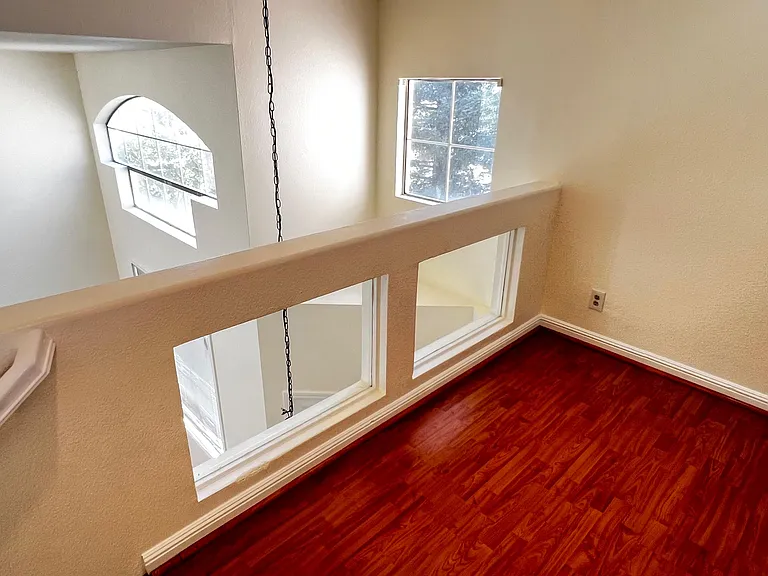 4813 Bridle Ct — Photo 8