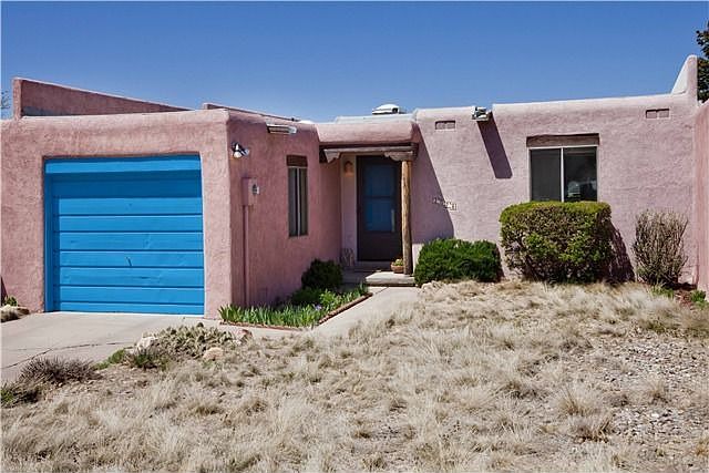 1st image of 2078 Placita De Vida