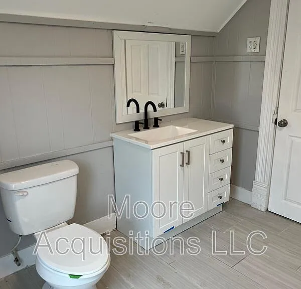 1018 W Sears St — Photo 18