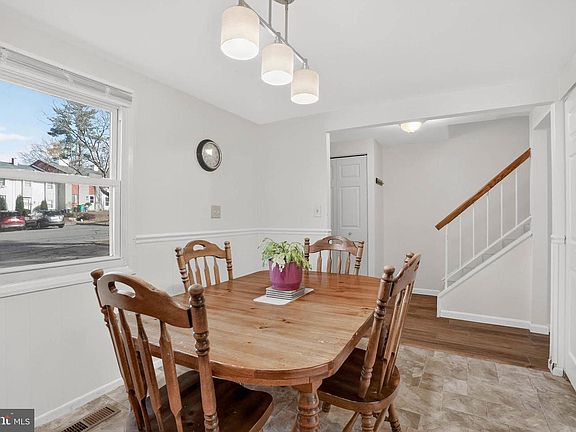 4th image of 5512 Mystic Ct