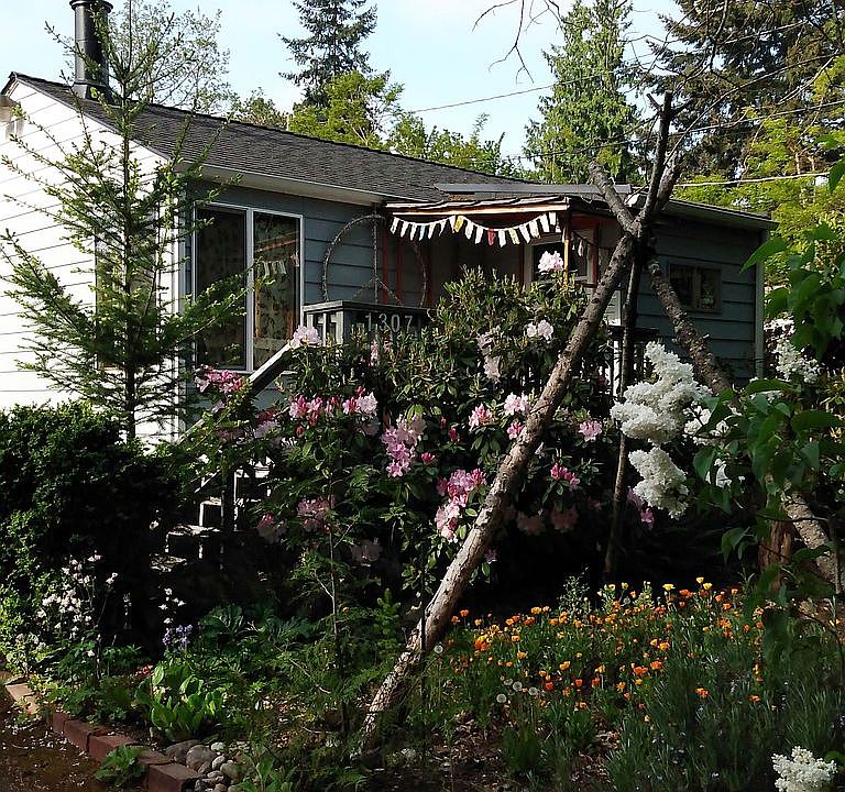 1st image of 1307 SW 116th St