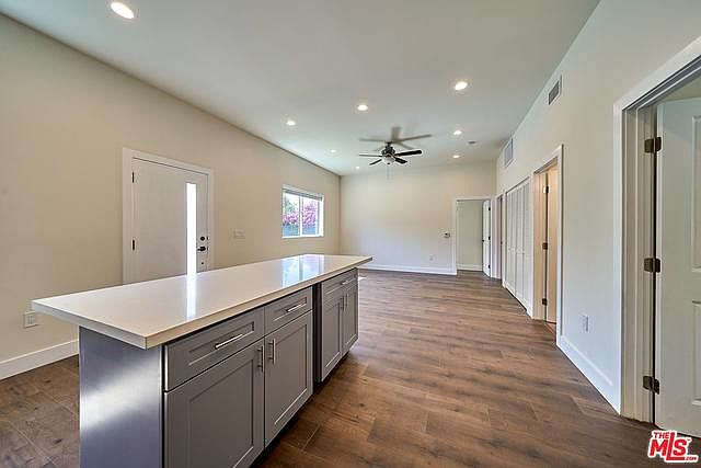 1st image of 6211 Farmdale Ave