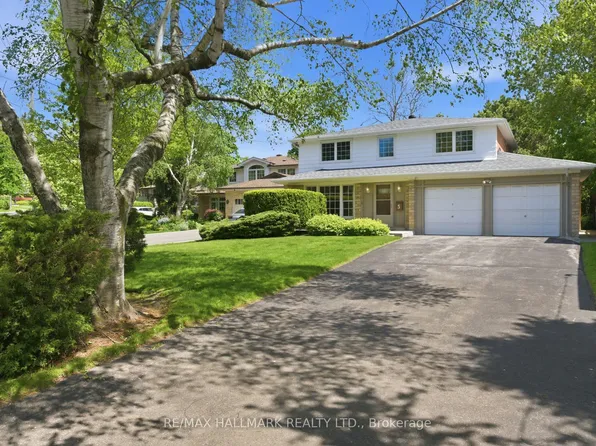 5 Bethune Blvd, Toronto, ON M1M 3B6
