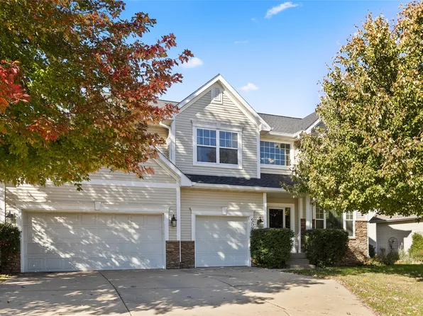509 SW Hickory Gln, Grimes, IA 50111