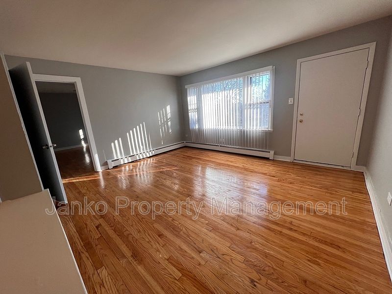 1st image of 43 King Arthur Ct #15