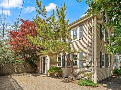 9 Lemon St, Salem, MA, 01970
