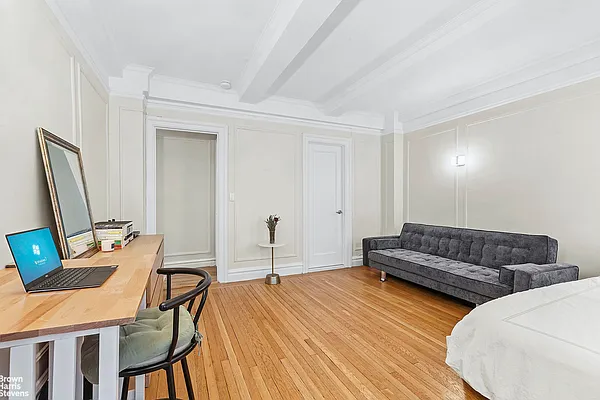 Rented by Brown Harris Stevens | media 6