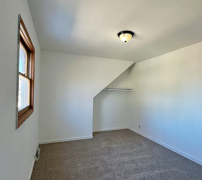 702 High St #1/2 — Photo 2