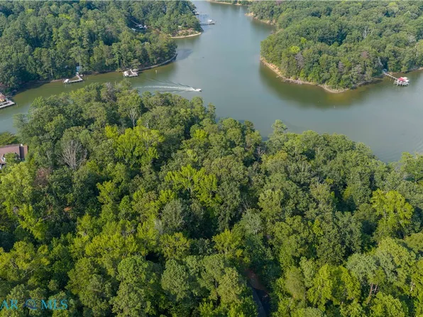 Bland Point Rd, Deltaville, VA 23043