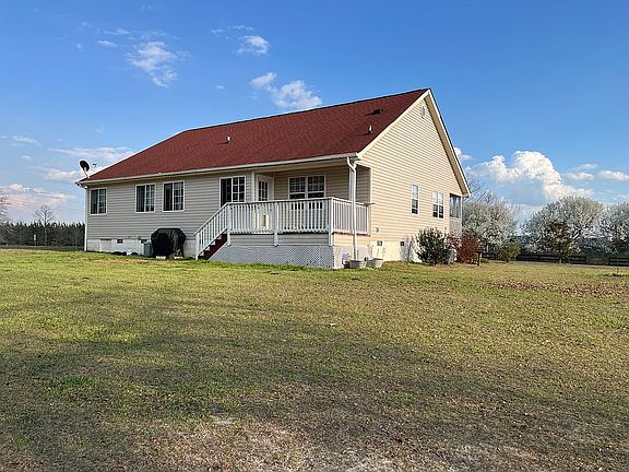 2nd image of 210 Bass Pond Rd