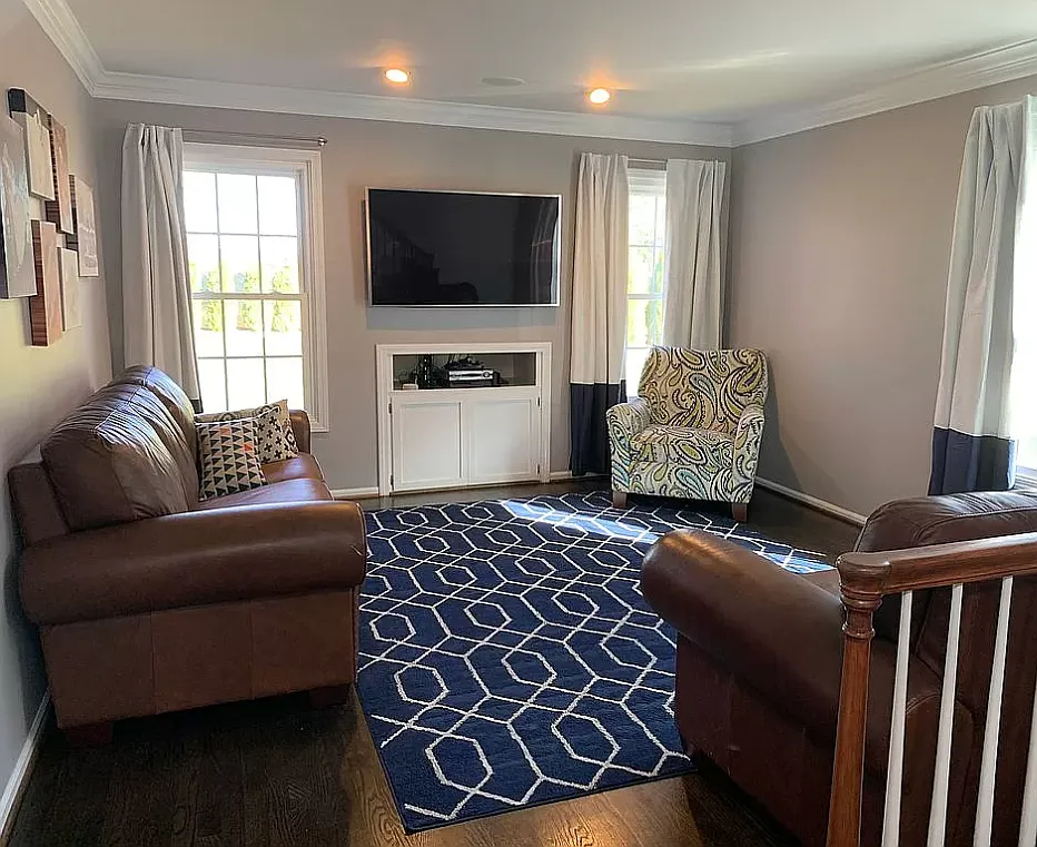 3 bed, 3049 sqft, $3,150 — Photo 4