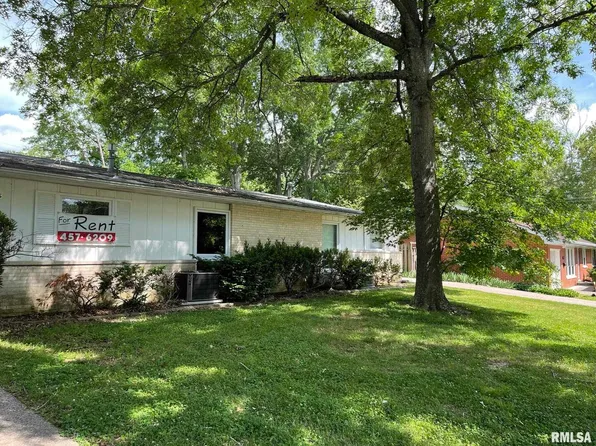 705-707 S Valley Rd #2, Carbondale, IL 62901