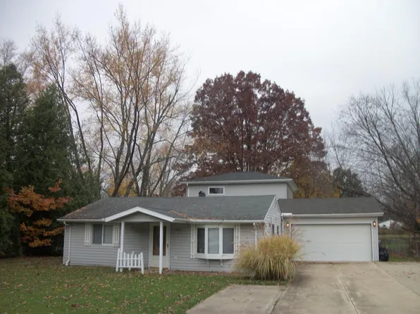 2026 Gaylann Dr, Brunswick, OH 44212