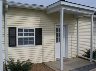 102 Nash St, White Bluff, TN 37187