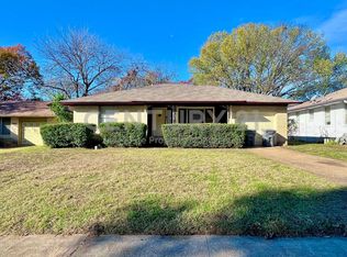 3423 E Perryton Dr, Dallas, TX 75224