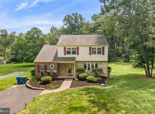 190 Andrien Rd, Glen Mills, PA 19342