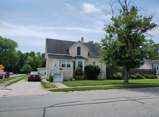 409 W Walnut St, Crown Point, IN 46307