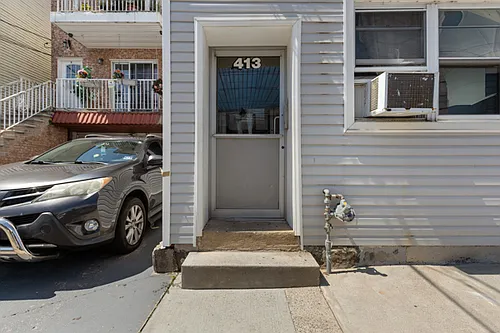 413 70th St #5 Photo 1