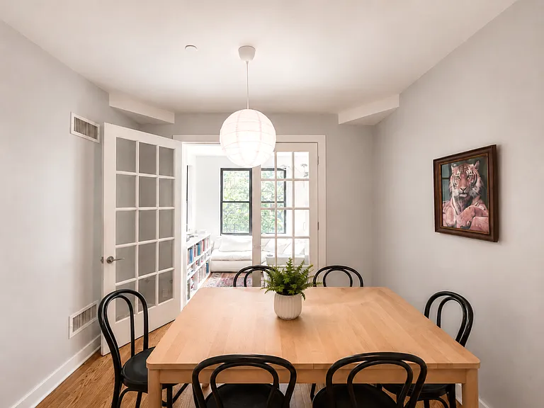 365 Tompkins Ave #2 — Photo 3