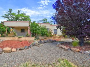 3917 Simms Ave SE, Albuquerque, NM 87108