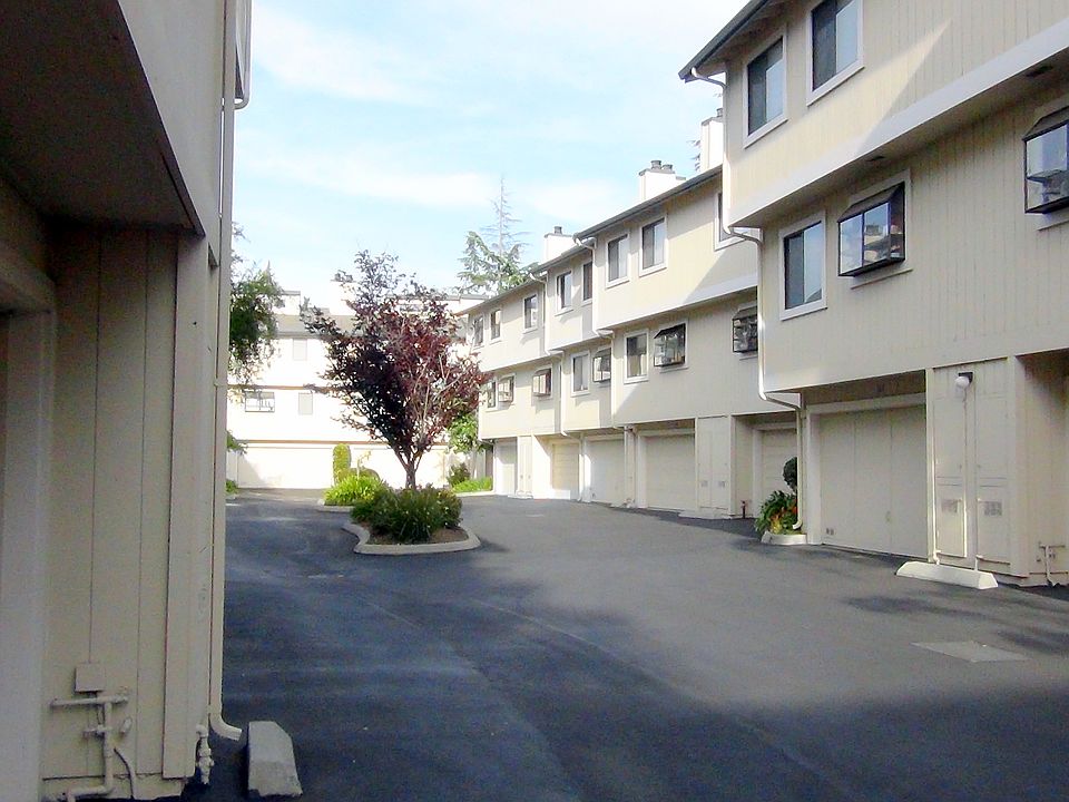 1st image of 146 Monte Villa Ct