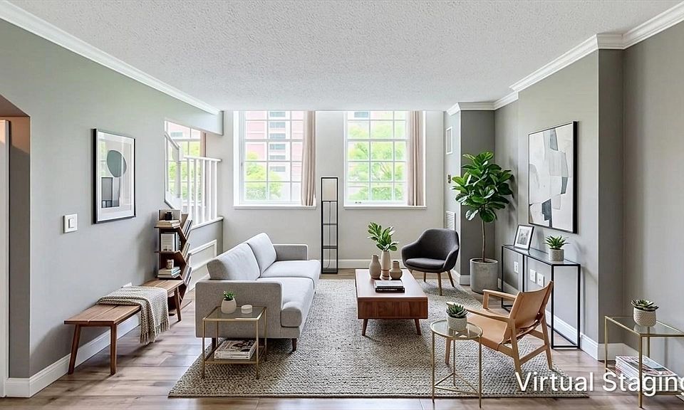 1st image of 106 13th St APT 323