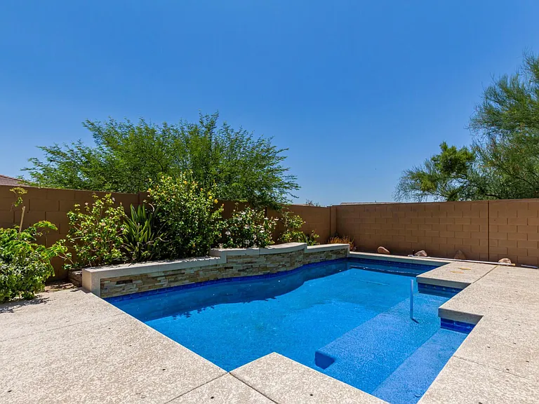 2615 W Balao Dr — Photo 37