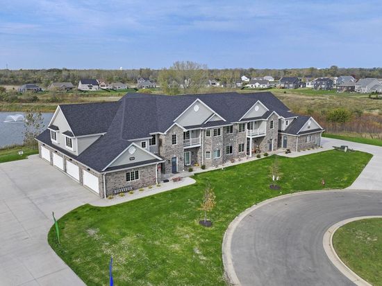 9200 66th AVENUE #125, Pleasant Prairie, WI 53158