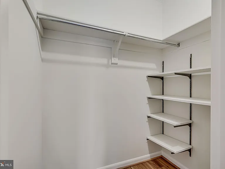 200 N Pickett St #214 — Photo 14
