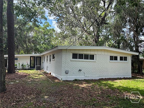 3rd image of 12444 Deerfield Road