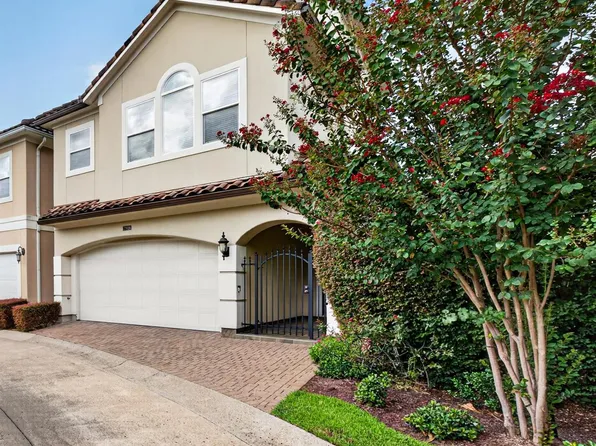 2816 McCulloch Cir, Houston, TX 77056