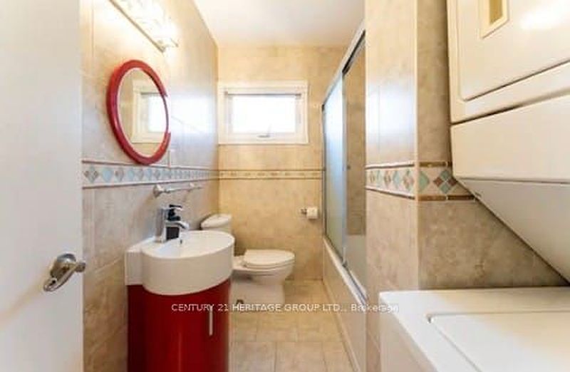 Mississauga House for rent - 3 Bedrooms in Mississauga