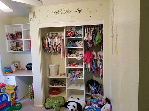 5th image of 321 Sharon Ln #C