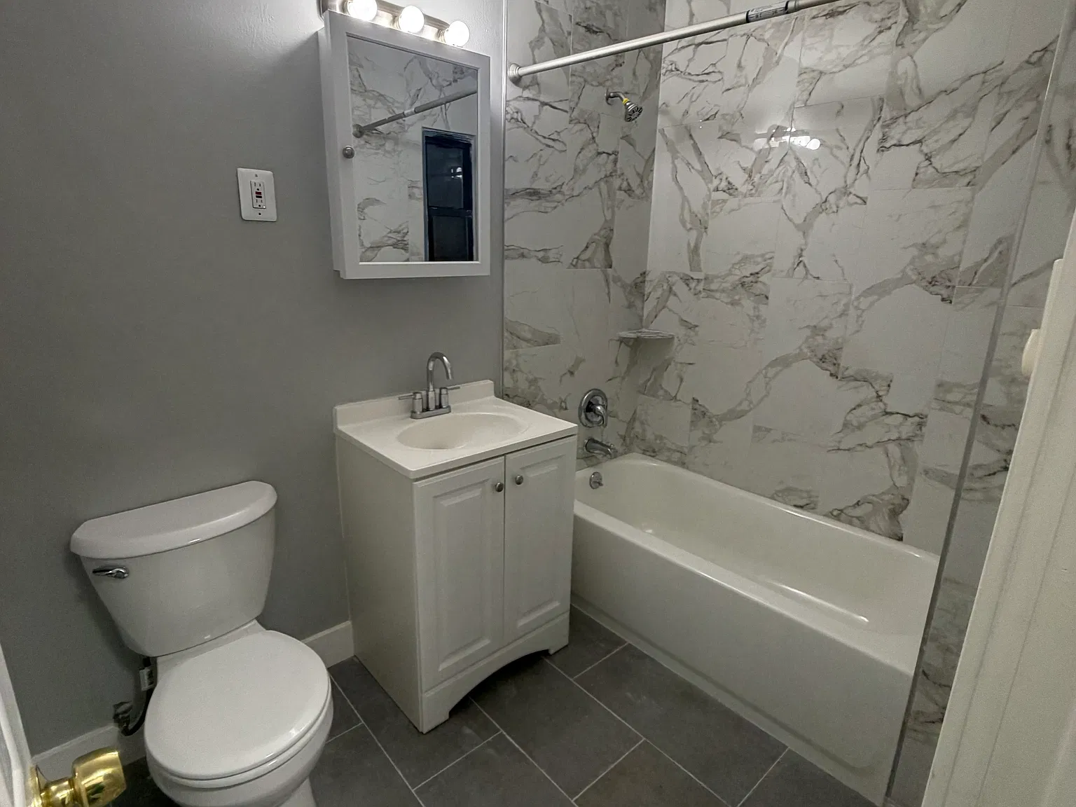 2 bed, $2,400 — Photo 2