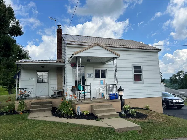90 W Tinkcom St, Armagh, PA 15920