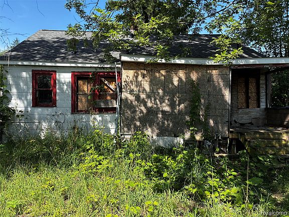 4th image of 11354 Steel St