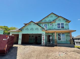 2450 Rock Elm Rd, Shakopee, MN 55379