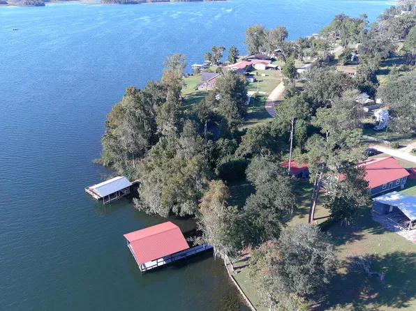 7963 Spring Creek Dr, Donalsonville, GA 39845