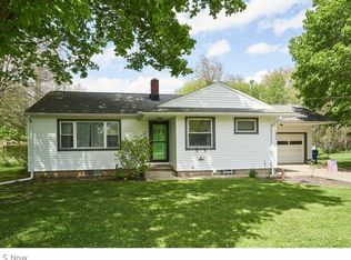 2953 Sweitzer Rd, Uniontown, OH 44685