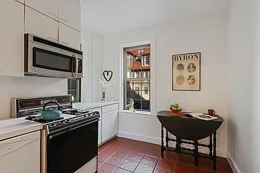 Sold by Citi Habitats