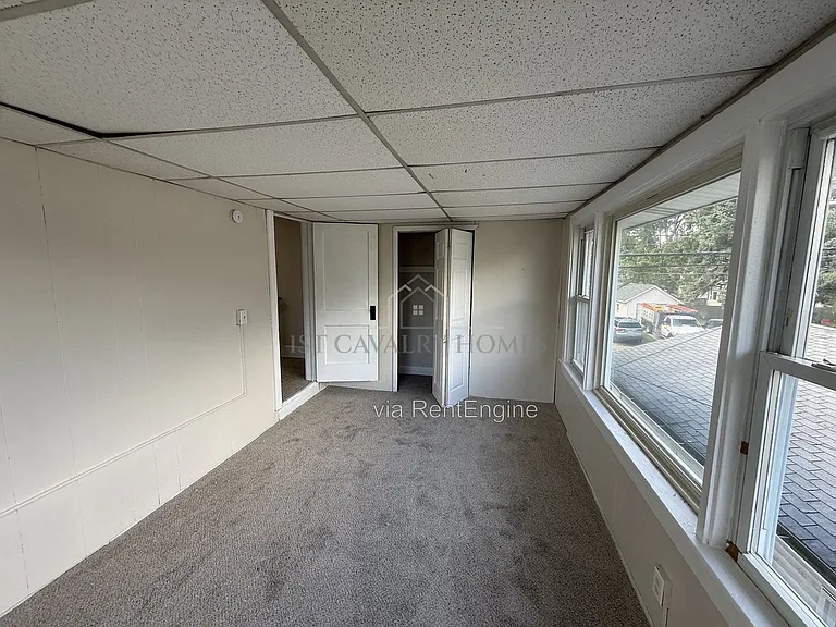 301 Roslyn Ave NW #303 — Photo 16