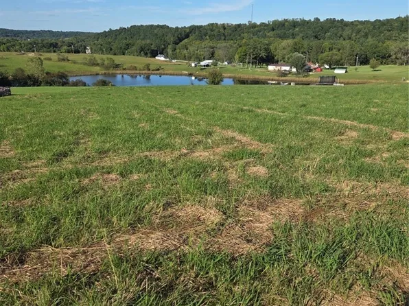 1349 State Route 13 SE, Crooksville, OH 43731