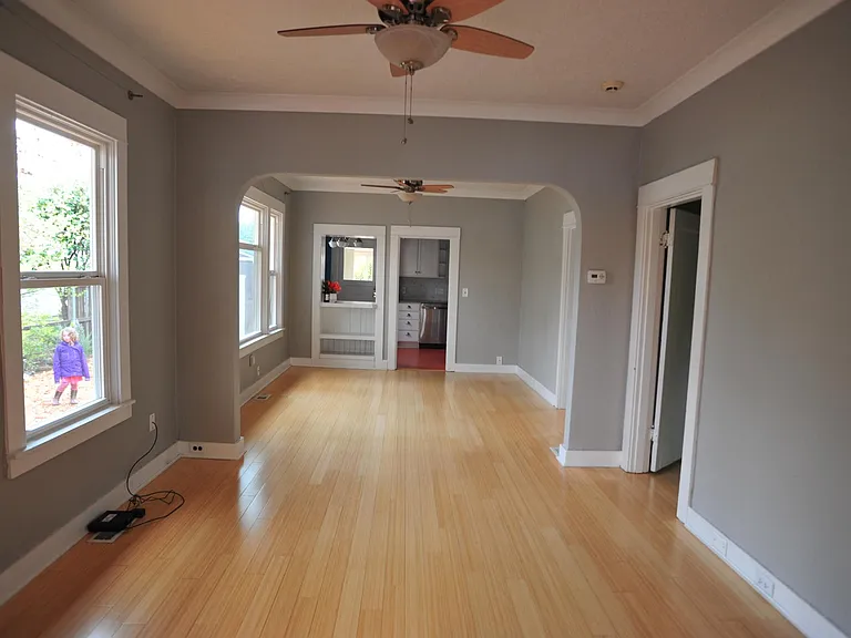 7030 SE Raymond Ct — Photo 28