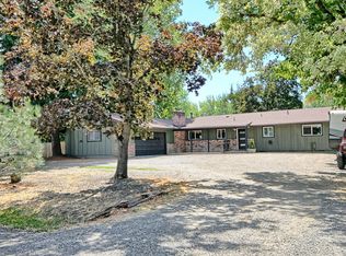 2162 Happy Valley Dr, Medford, OR 97501