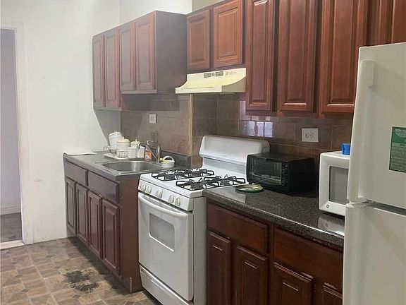 4th image of 95-67 115th St