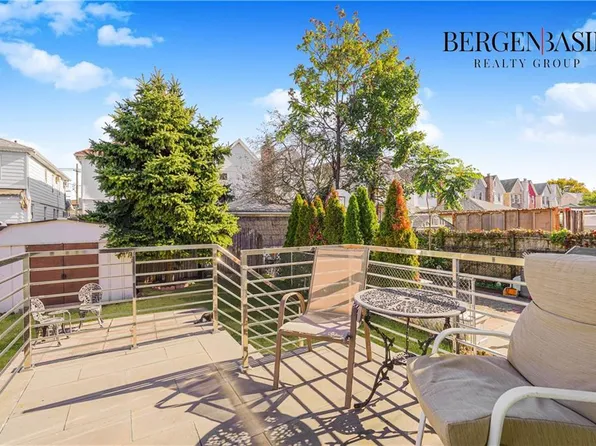 1439 East 64th Street image 9 of 11